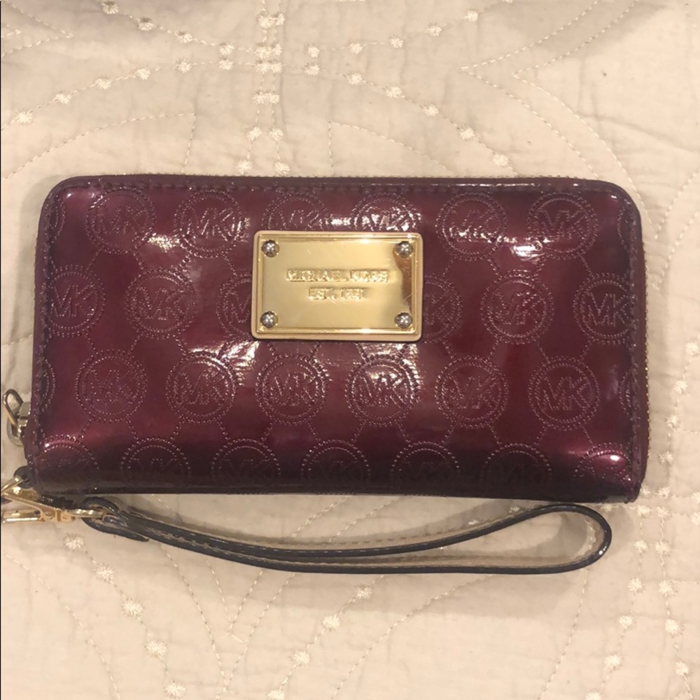 Wallet with strap/ maroon color